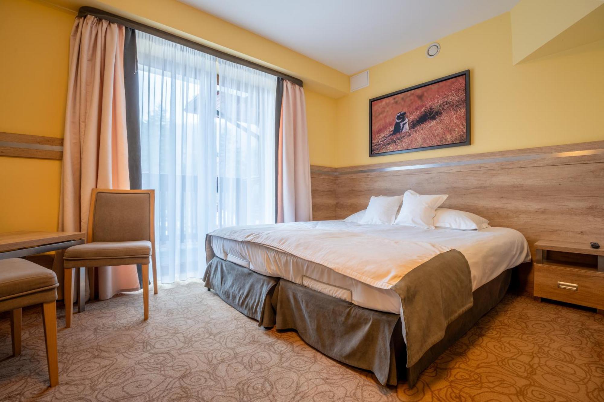 Hotel & Spa Czarny Gron Rzyki Habitación foto
